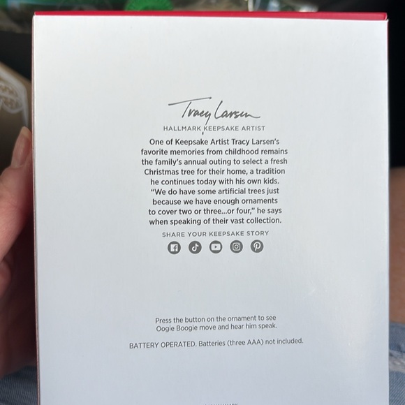 Hallmark Disney Oogie Boogie Magic 2024 Christmas ornament - Picture 4 of 4